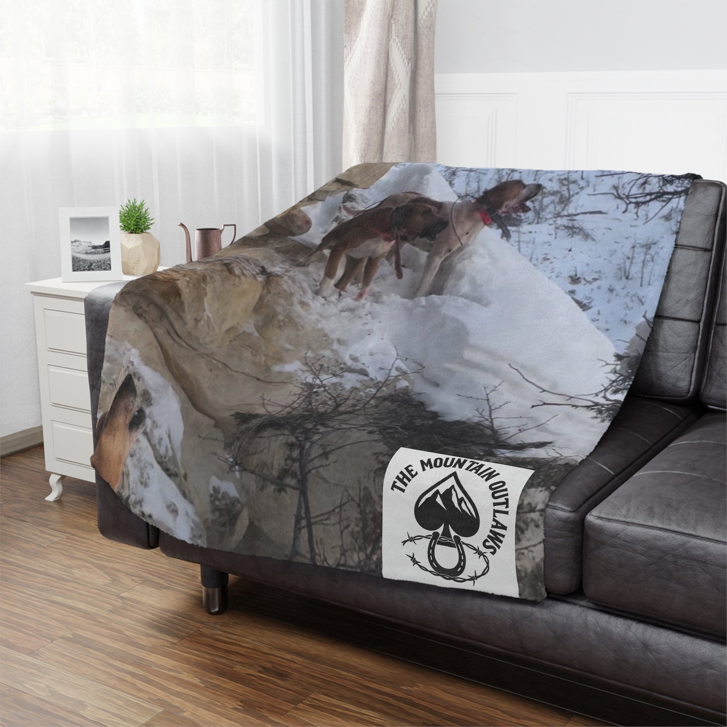 The Tree’d Bear Blanket – For the Ones Who Know the Sound of Grit Barkin’