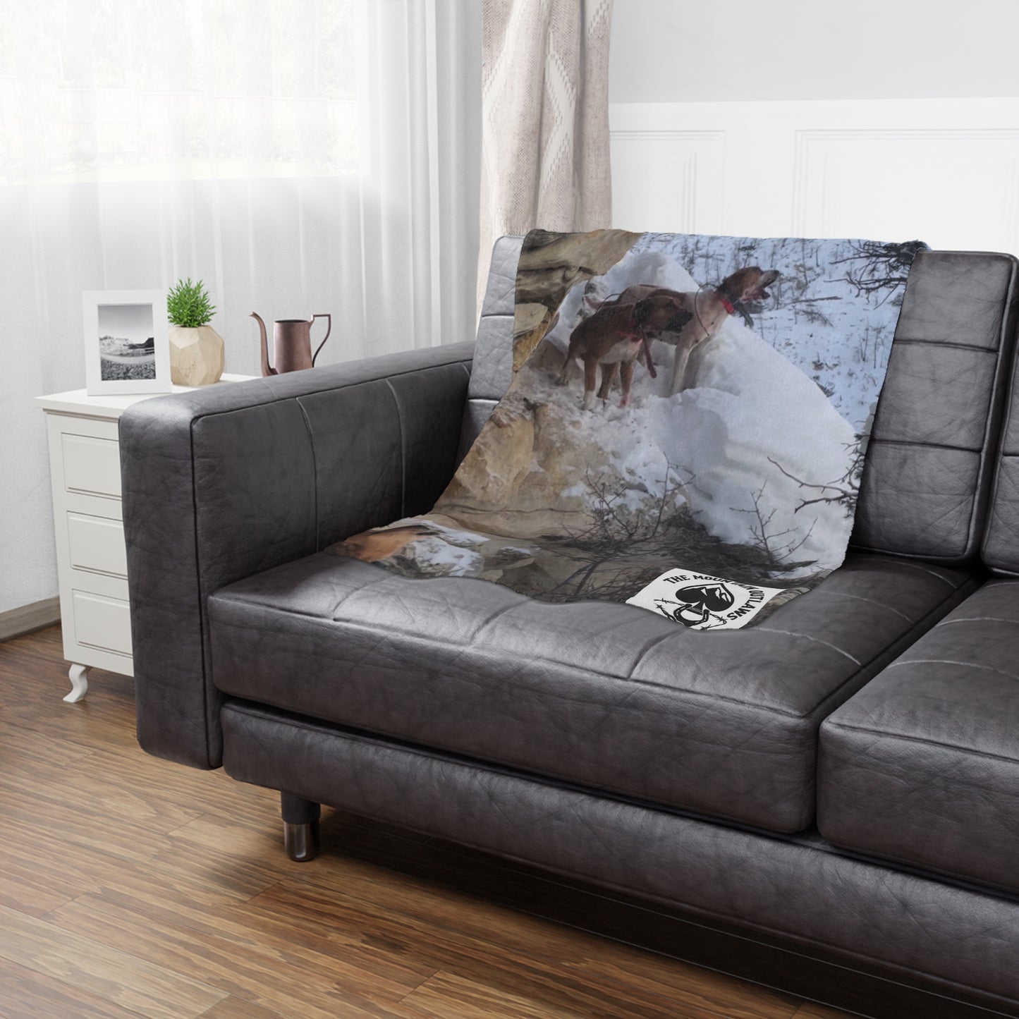 The Tree’d Bear Blanket – For the Ones Who Know the Sound of Grit Barkin’