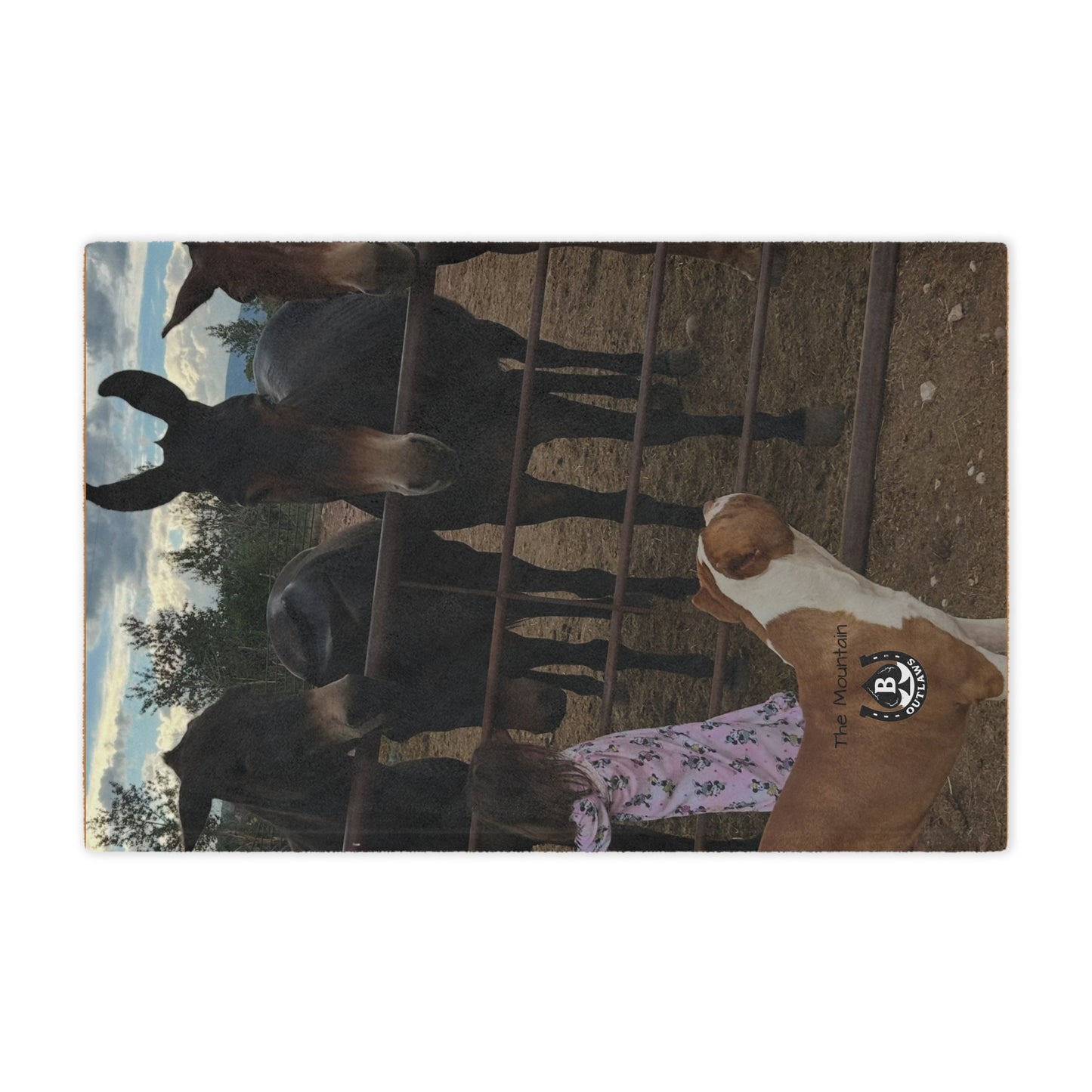Cozy Minky Blanket with Heartwarming Dog Design, Gate Greeters Blanket – Mule & Mustang Edition