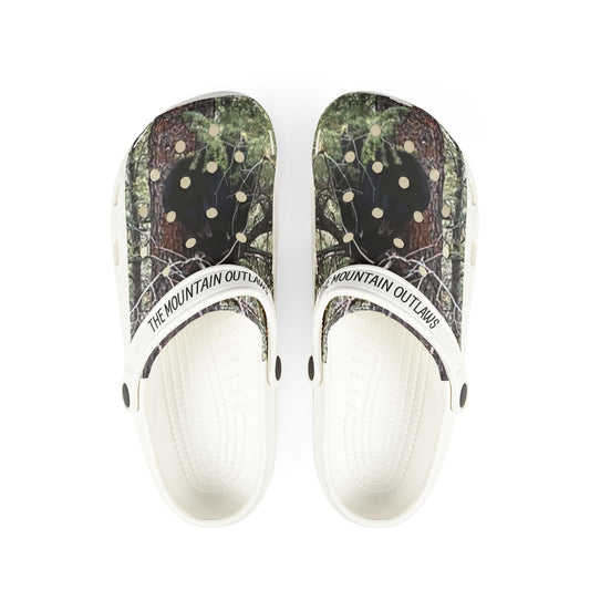 Outlaw Crocs – Tree’d Bear Edition